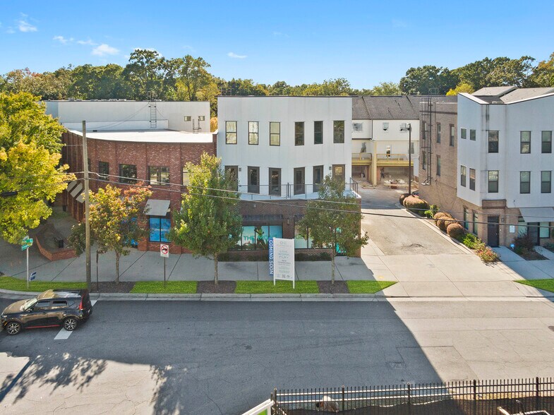 More Photos Of 2030 Main St NW, Atlanta Apartments For Sale