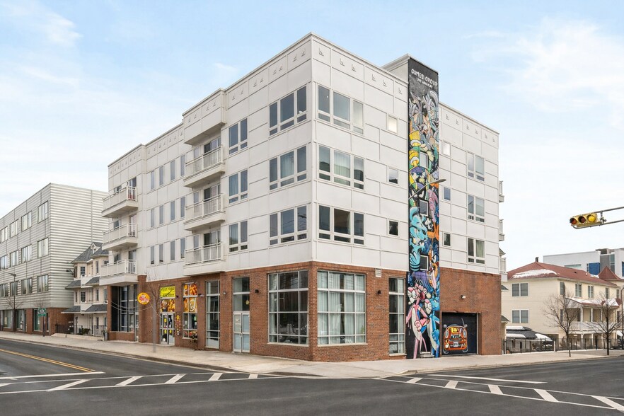 Primary Photo Of 42-48 Norfolk St, Newark Apartments For Lease