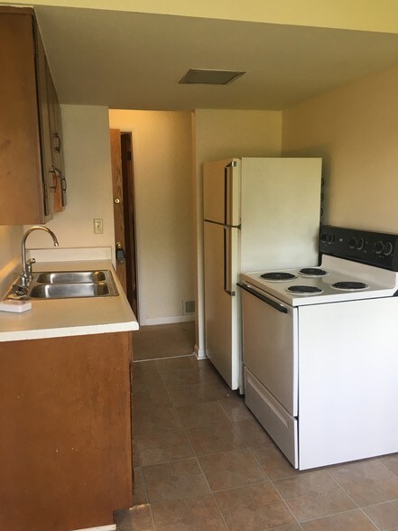 More Photos Of 1124 Case Ct, Miamisburg Apartments For Sale