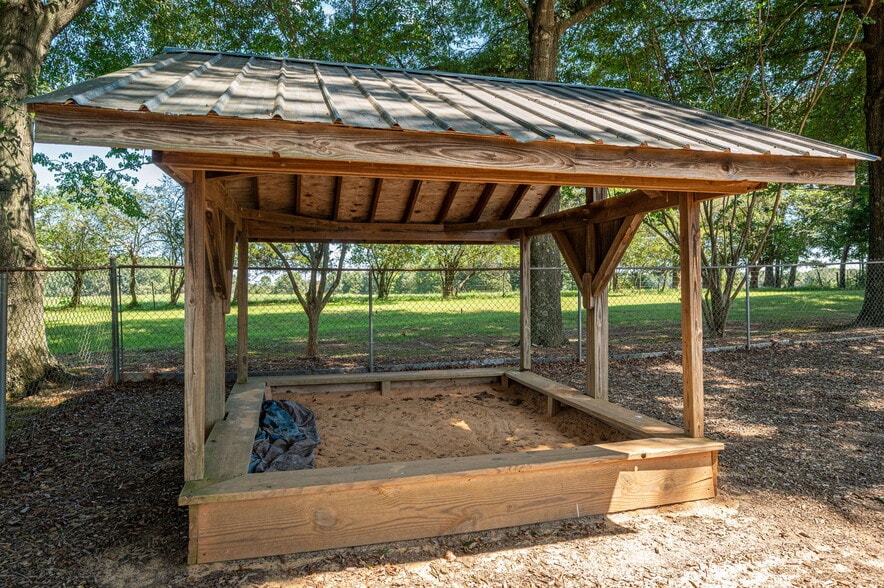 More Photos Of 2482 June Bug Rd, Vale Specialty For Sale