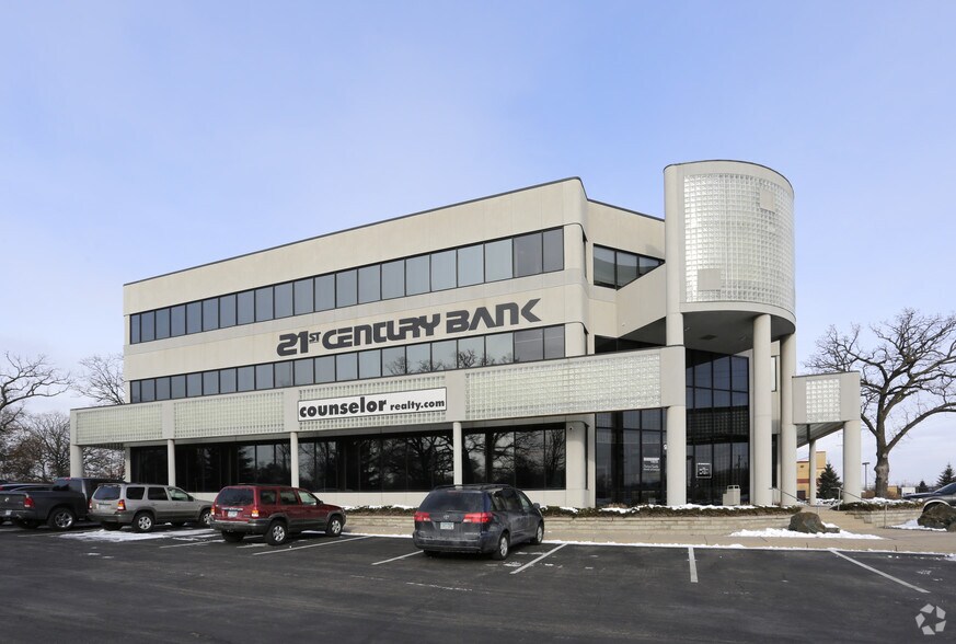 More Photos Of 9380 NE Central Ave, Blaine Office For Lease