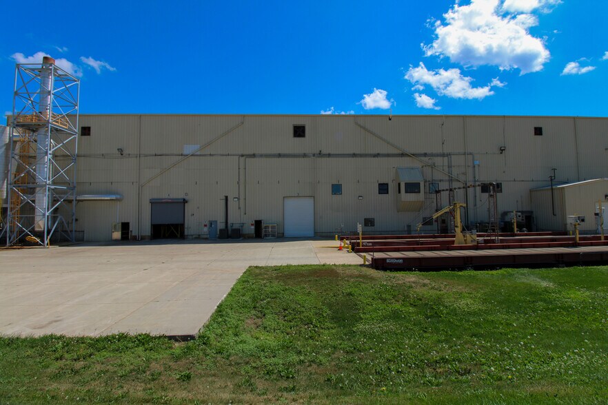 More Photos Of 6059 159th St, Galva Food Processing For Sale