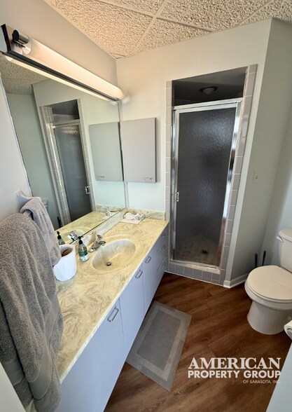 More Photos Of 1219 S East Ave, Sarasota Medical For Sale