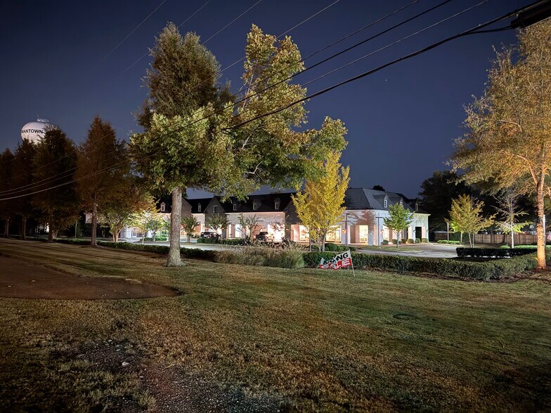 More Photos Of 3164 Forest Hill Irene Rd, Germantown Restaurant For Lease