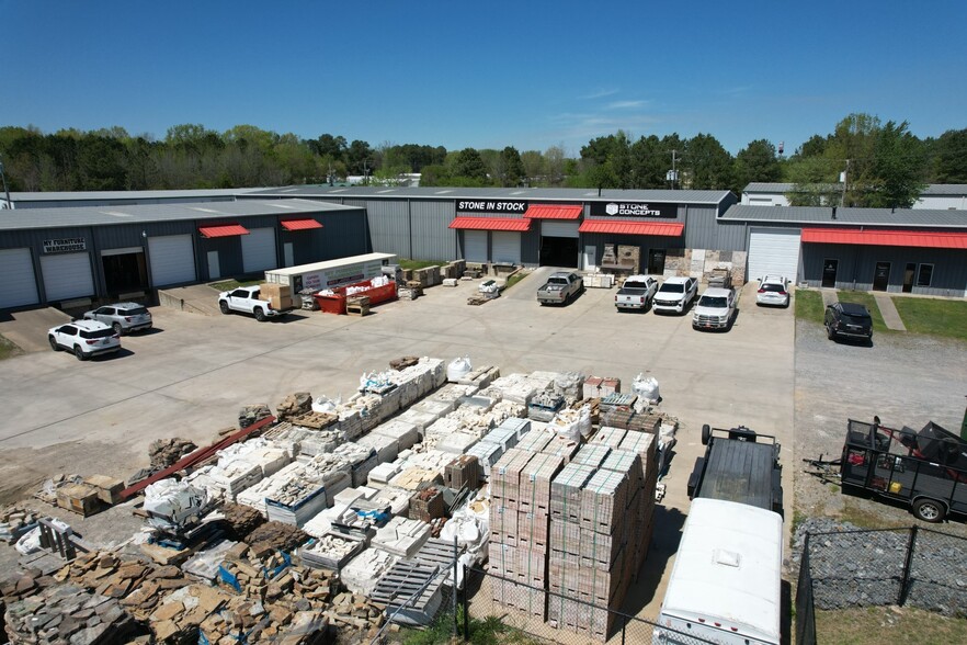 More Photos Of 16220 Alexander Rd, Alexander Warehouse For Lease