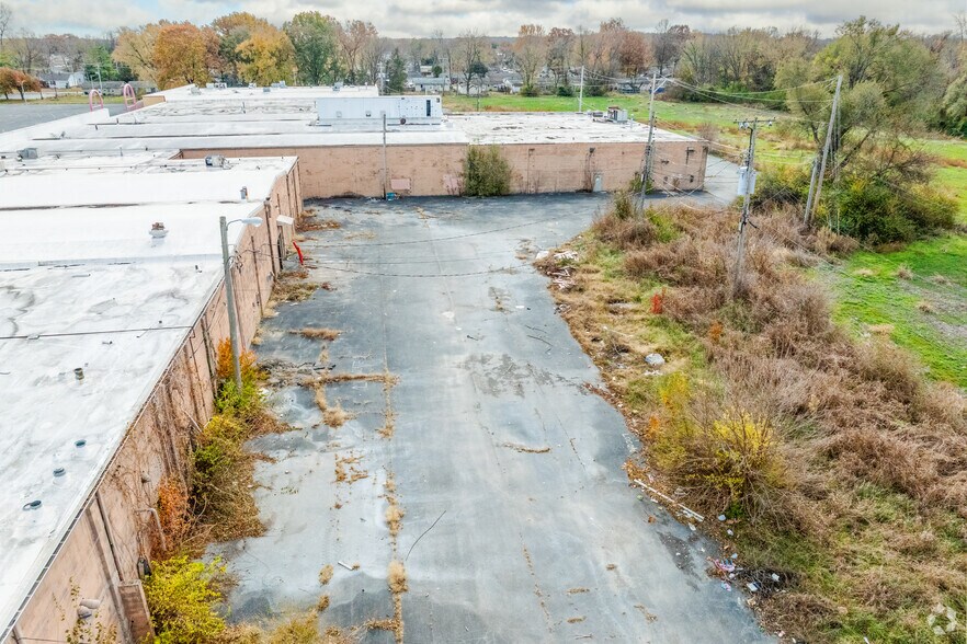 More Photos Of 1002-1100 Camp Jackson Rd, Cahokia General Retail For Sale