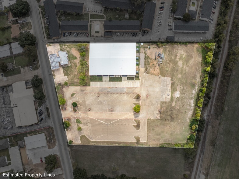 More Photos Of 1600 S College Ave, Bryan Freestanding For Sale