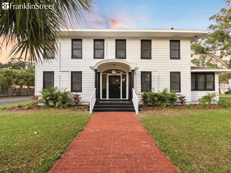 More Photos Of 5301 S 27th Ave, Gulfport Apartments For Sale