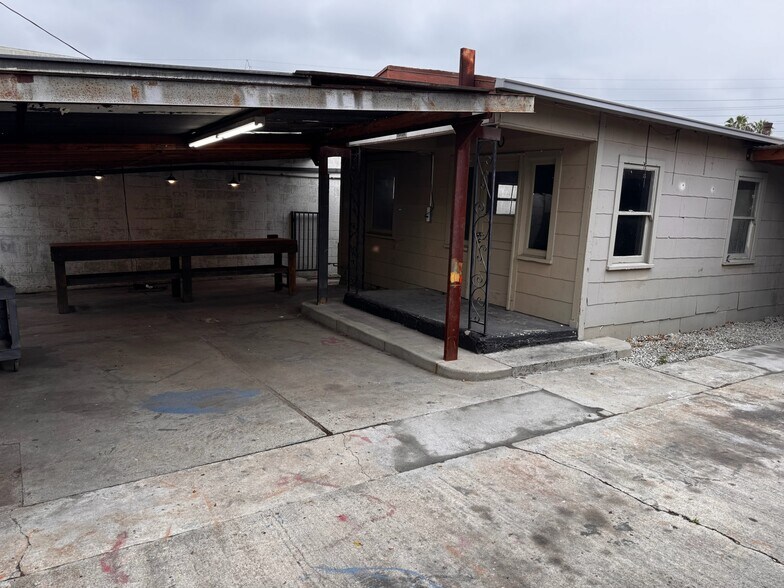 More Photos Of 2910 Denby Ave, Los Angeles Manufacturing For Lease