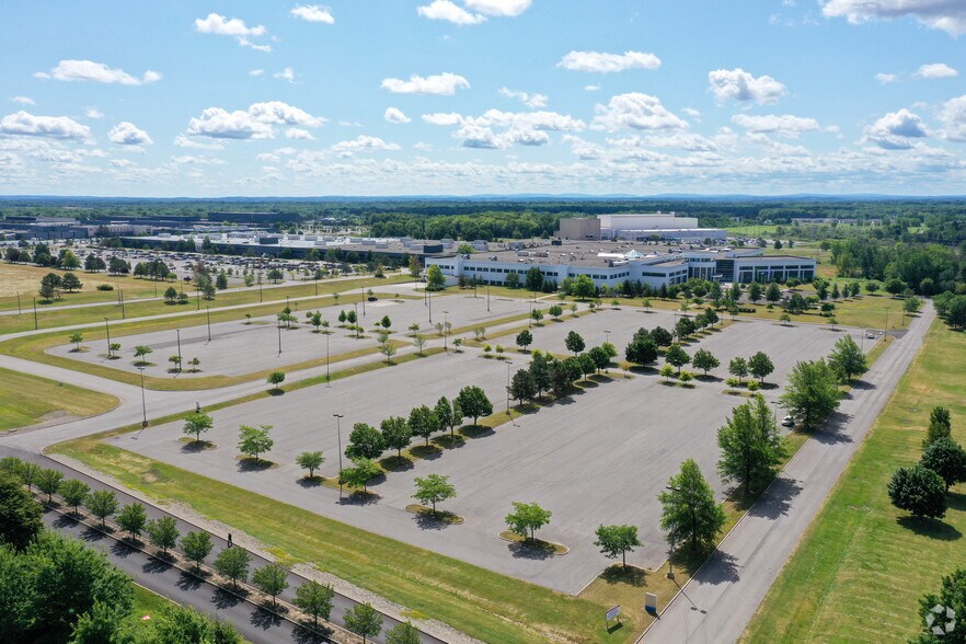 More Photos Of 2600 Manitou Rd, Rochester Research And Development For Lease