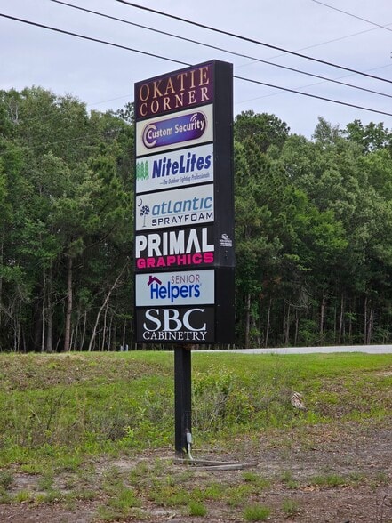 More Photos Of 2050 Old Bailey Rd, Ridgeland Showroom For Lease