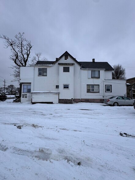 More Photos Of 19 Rimbach St, Hammond Multifamily For Sale