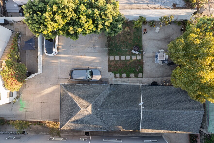 More Photos Of 1226 S Dunsmuir Ave, Los Angeles Multifamily For Sale