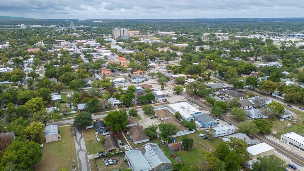 More Photos Of 210 S Orange Ave, Bartow Apartments For Sale
