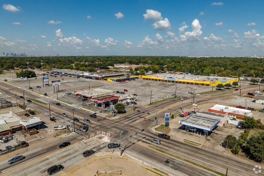 More Photos Of 9000 Bruton Rd, Dallas General Retail For Lease