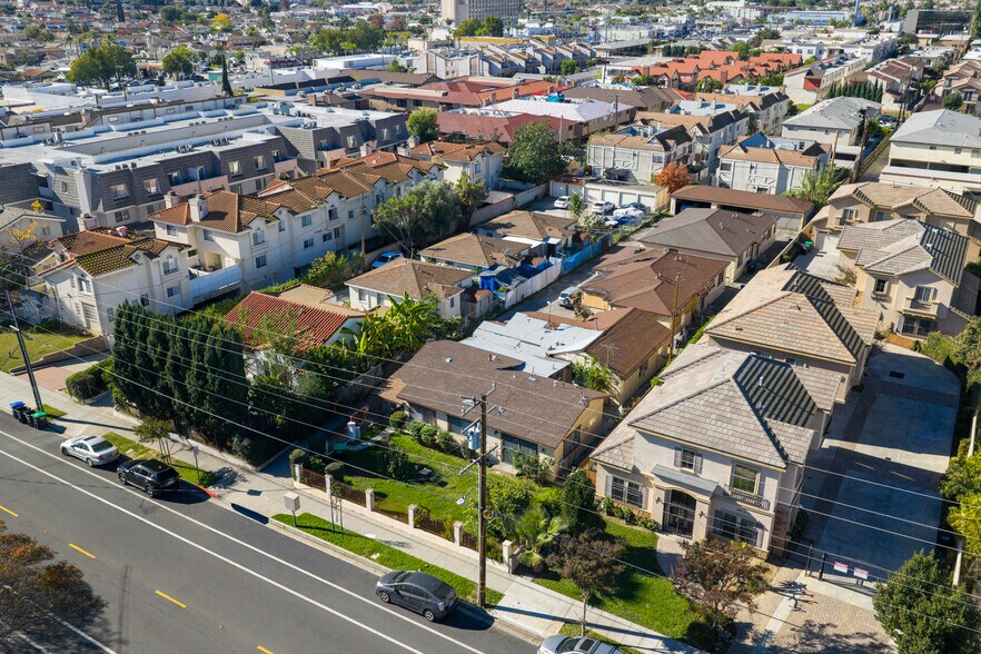 More Photos Of 215 N Alhambra Ave, Monterey Park Apartments For Sale