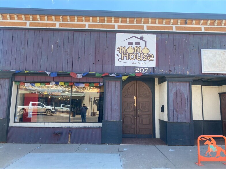 Primary Photo Of 207 S 3rd St, Laramie Restaurant For Sale