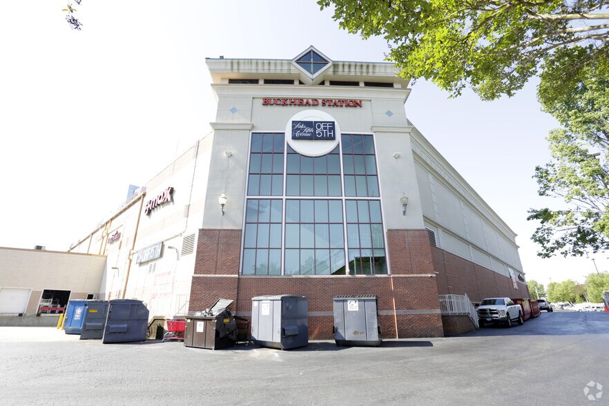 More Photos Of 1 Buckhead Loop, Atlanta Storefront For Lease