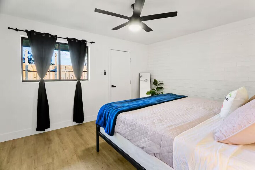 More Photos Of 3139 N 40th St, Phoenix Apartments For Sale