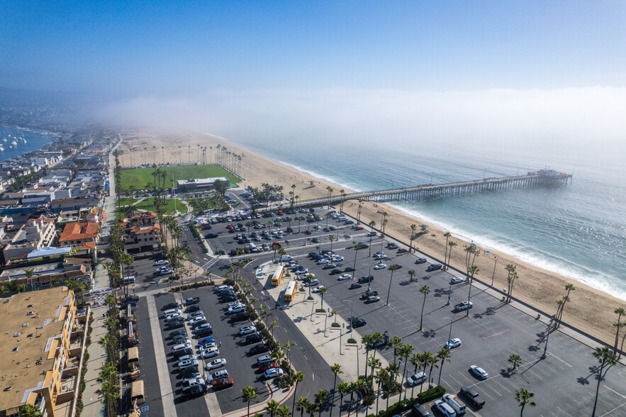 More Photos Of 126 E Balboa Blvd, Newport Beach Multifamily For Sale