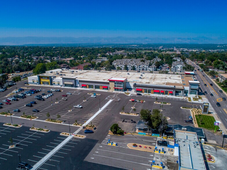 More Photos Of 200 W Belleview Ave, Englewood Freestanding For Lease