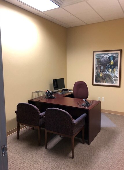 More Photos Of 990 Reserve Dr, Roseville Coworking Space