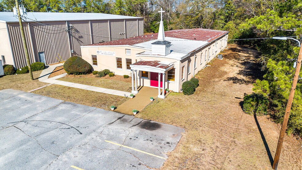 More Photos Of 6001 Buena Vista Rd, Columbus Religious Facility For Sale