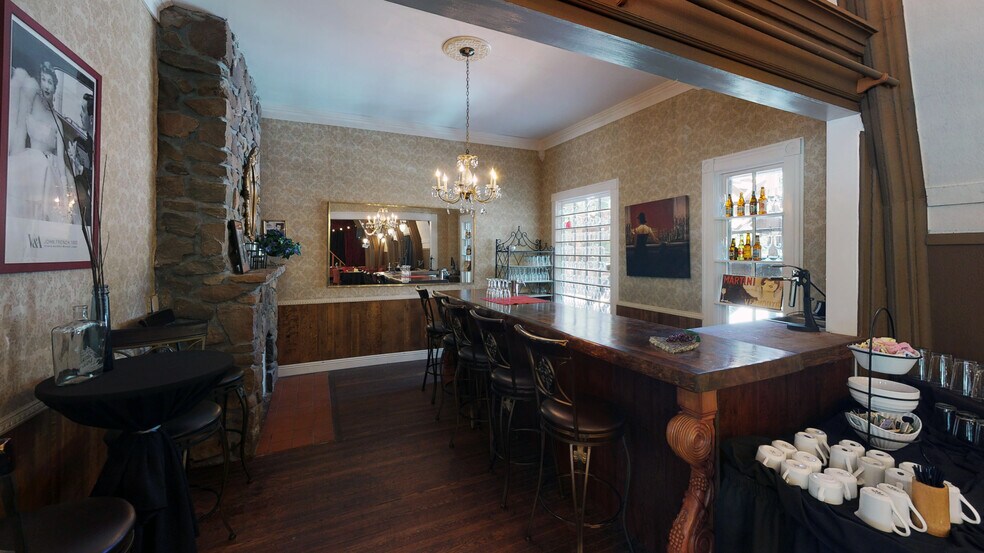 More Photos Of 800 Arrowhead Villa Rd, Lake Arrowhead Lodge Meeting Hall For Sale