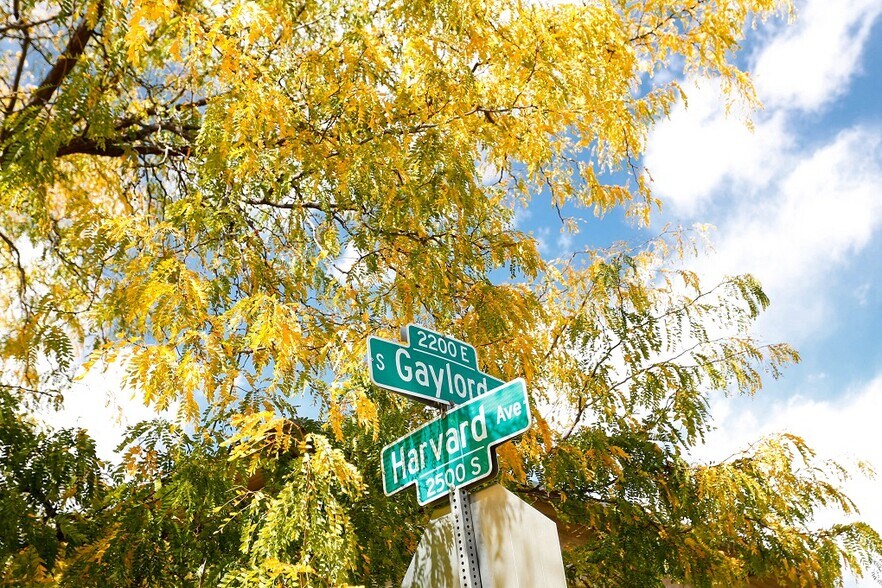 More Photos Of 2455 S Gaylord St, Denver Apartments For Sale