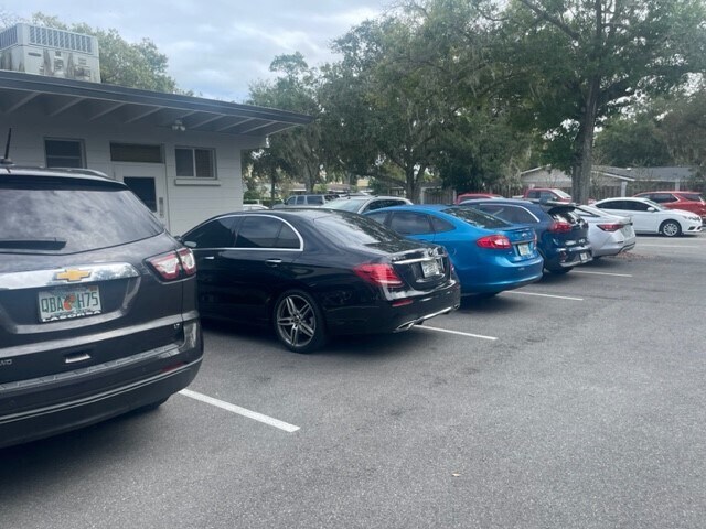 More Photos Of 1815 Crystal Lake Dr, Lakeland Office For Lease