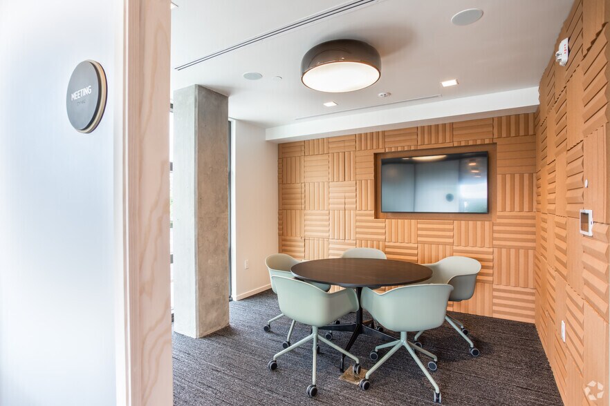 More Photos Of 458 San Antonio Rd, Mountain View Apartments For Lease