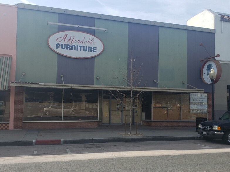 More Photos Of 16623 Bellflower Blvd, Bellflower Storefront For Sale