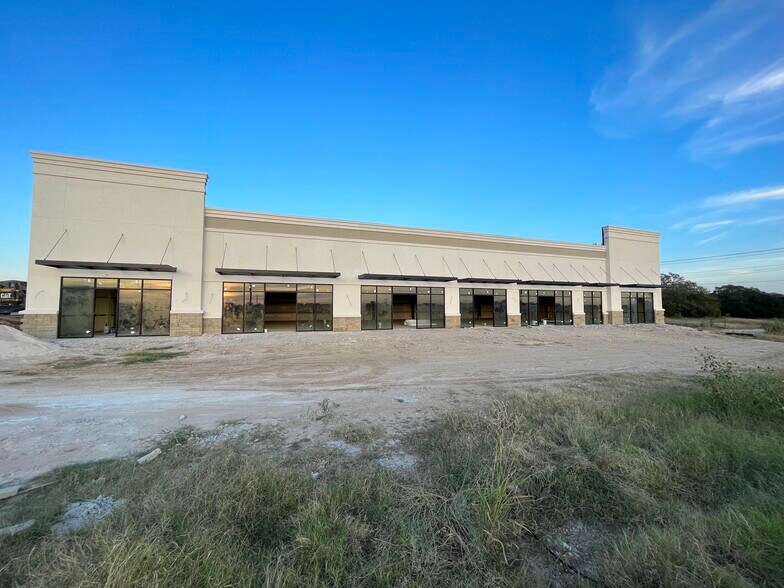 More Photos Of 1633 Highway 183, Leander Freestanding For Lease