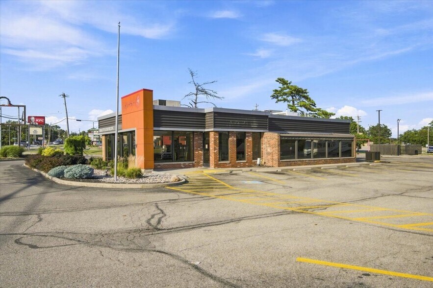 More Photos Of 11960 Lebanon Rd, Cincinnati Fast Food For Sale