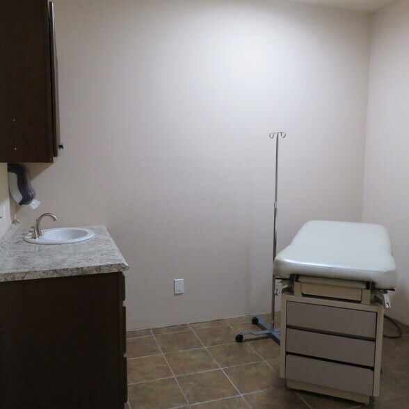 More Photos Of 1237 N Rhinestone Dr, Prescott Office For Sale