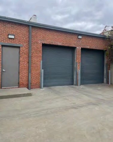 More Photos Of 2500 W Pennway St, Kansas City Flex For Sale