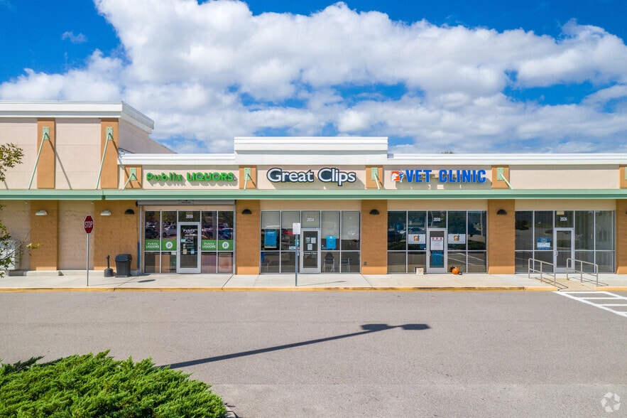 More Photos Of 1990-2038 State Road 19, Tavares General Retail For Lease