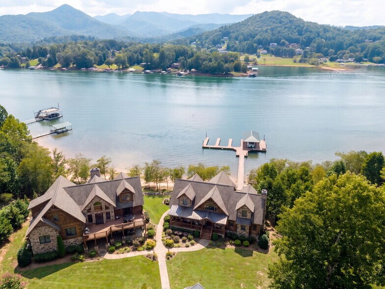 More Photos Of 314 Lakeside dr, Hiawassee Land For Sale