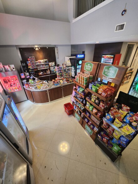 More Photos Of 701 S Olive Ave, West Palm Beach Office For Lease