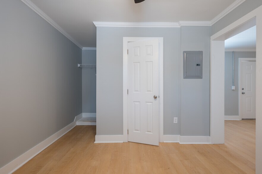 More Photos Of 149 West Thigpen Avenue, Lakeland Apartments For Sale