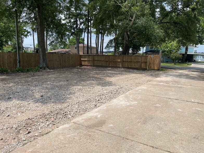 More Photos Of , Spring Unknown For Sale