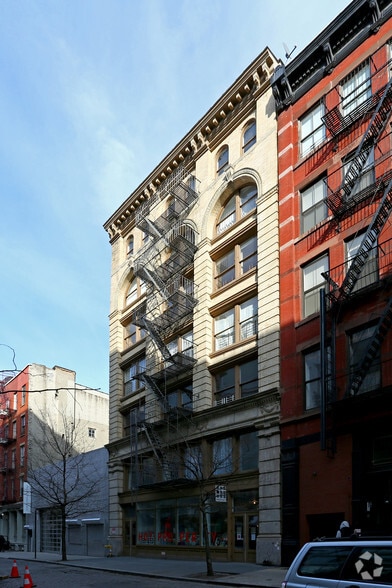 Primary Photo Of 14 Wooster St, New York Apartments For Lease