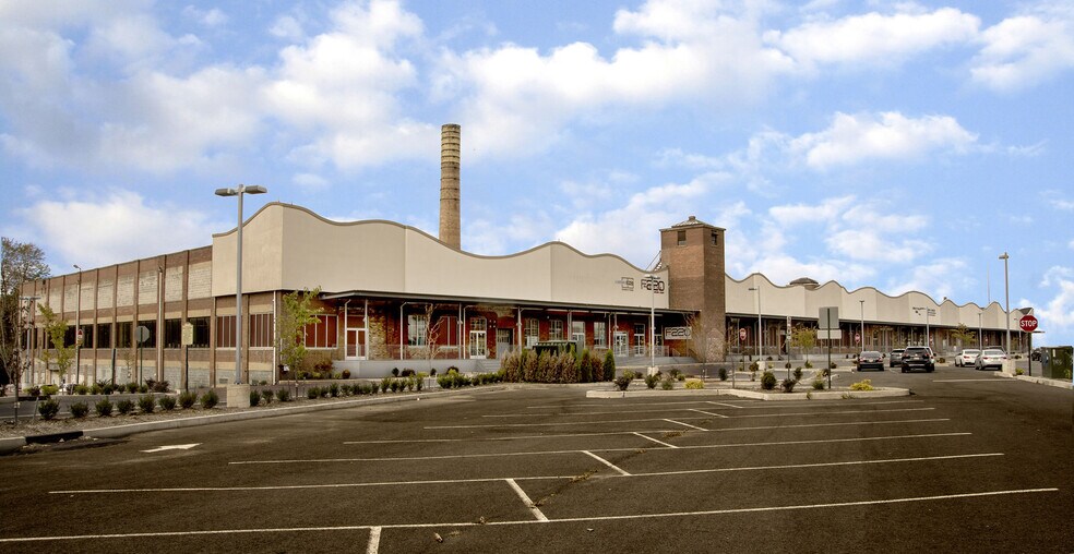 More Photos Of 220 Passaic St, Passaic Storefront For Lease