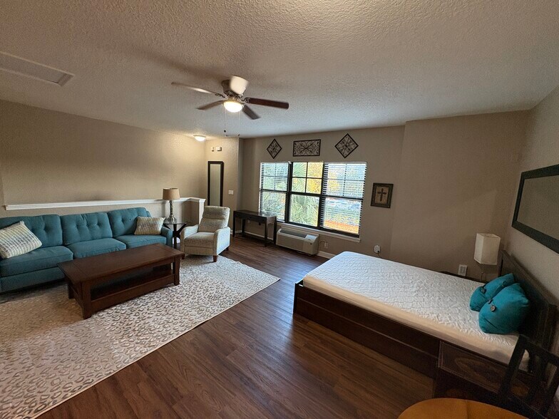 More Photos Of 524-590 Market St, Saint Augustine Apartments For Sale