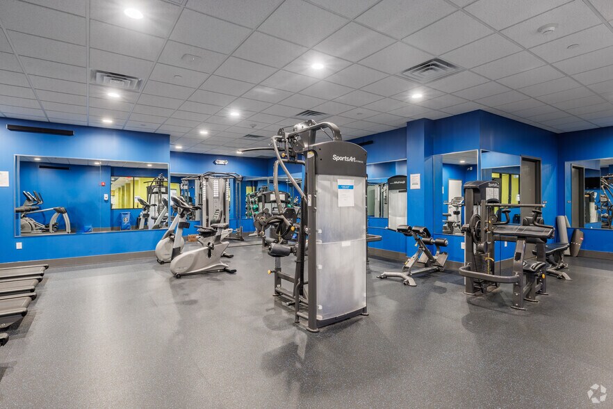 More Photos Of 19-21 Chenango St, Binghamton Apartments For Sale