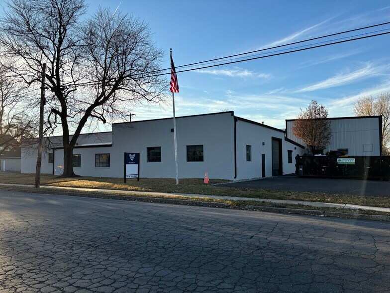 More Photos Of 200 W 8th St, Lansdale Manufacturing For Sale