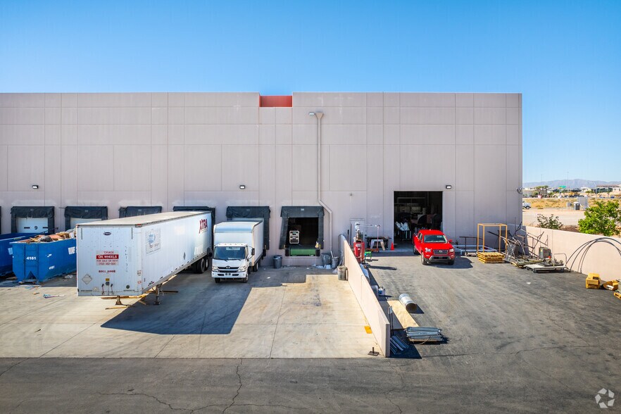 More Photos Of 7608 W Teco Ave, Las Vegas Distribution For Lease