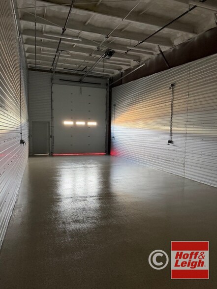 More Photos Of 2510 Canada Dr Canada, Colorado Springs Light Distribution For Sale