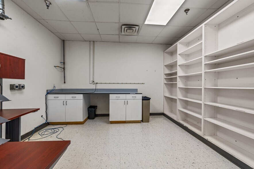 More Photos Of 2107 Black Creek Rd SE, Wilson Warehouse For Sale