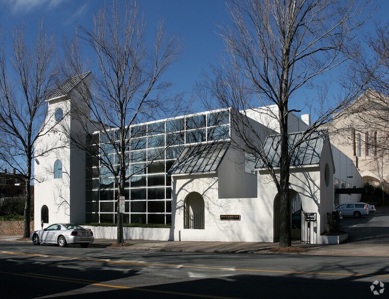 More Photos Of 635 W 4th St, Winston-Salem Office For Lease